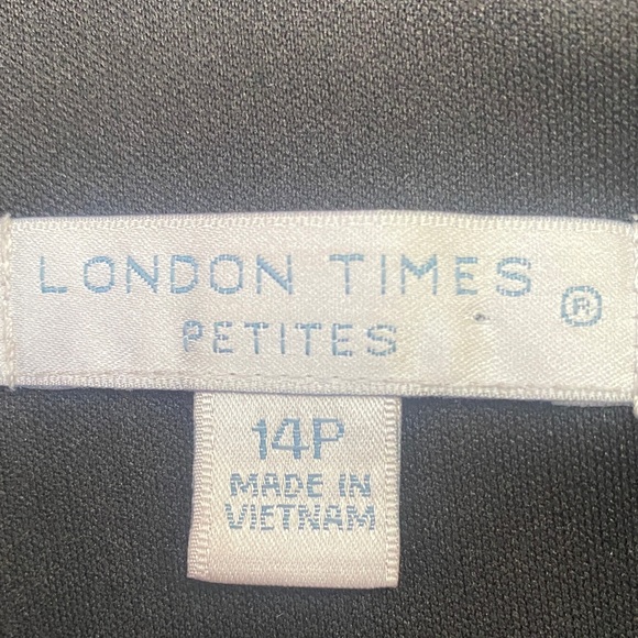 London Times Red and Black Floral Mini Dress - Picture 2 of 5